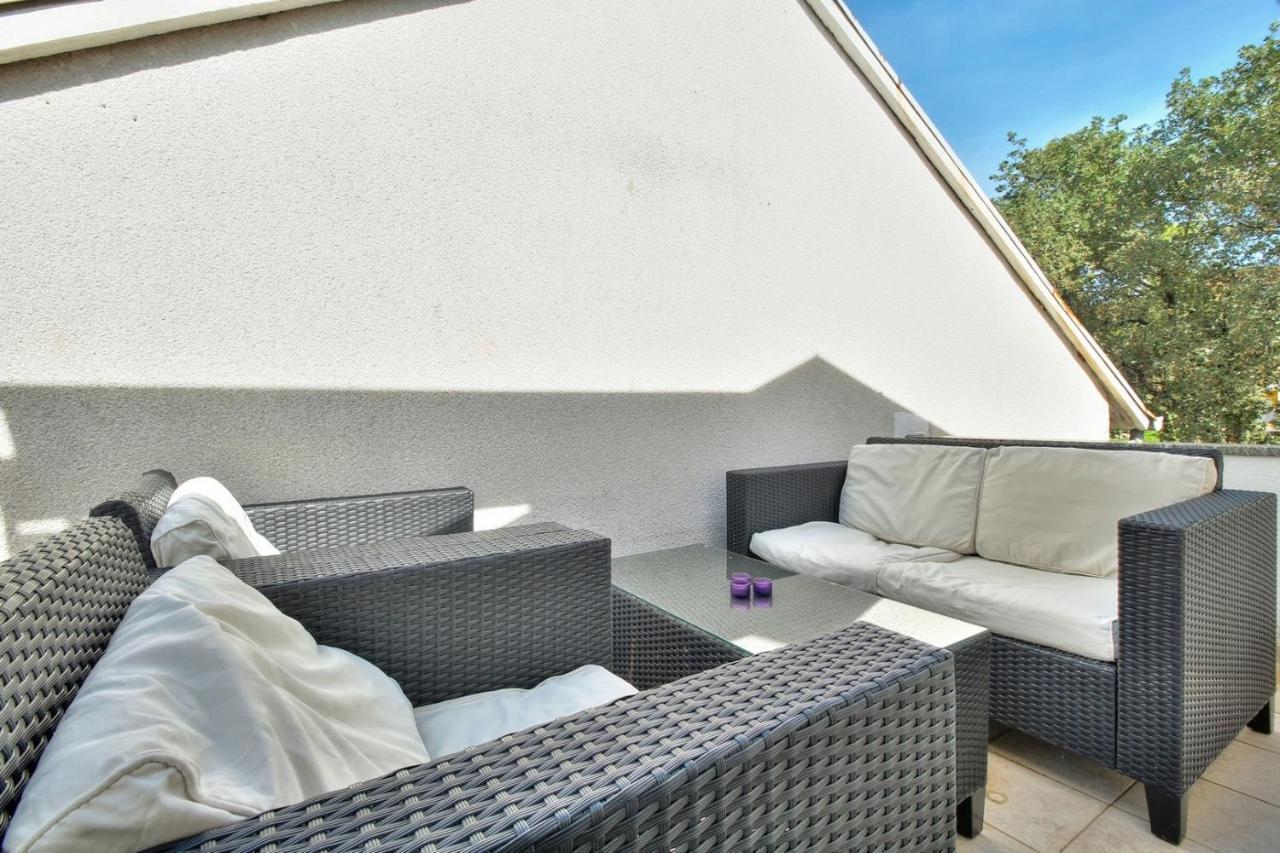 Apartments Suzy Umag Luaran gambar